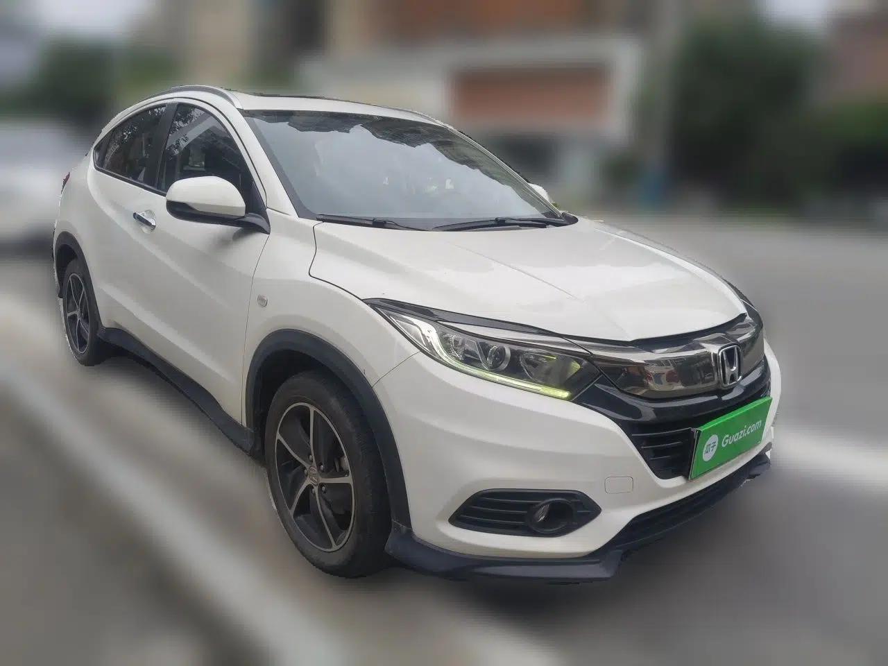 Honda Vezel 2020 1.5L CVT Pioneer Edition — миниатюра 3