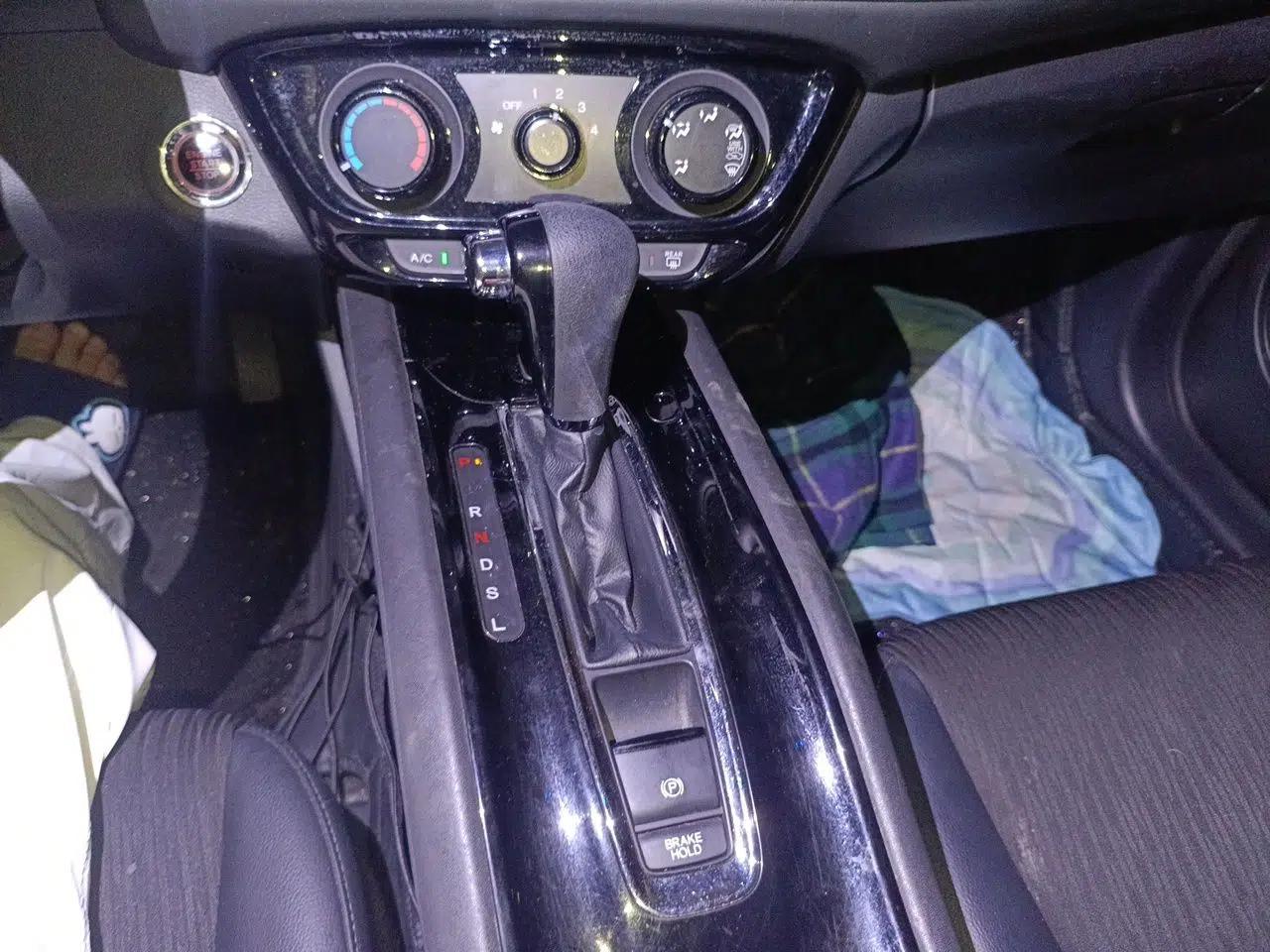 Honda Vezel 2020 1.5L CVT Pioneer Edition — миниатюра 15