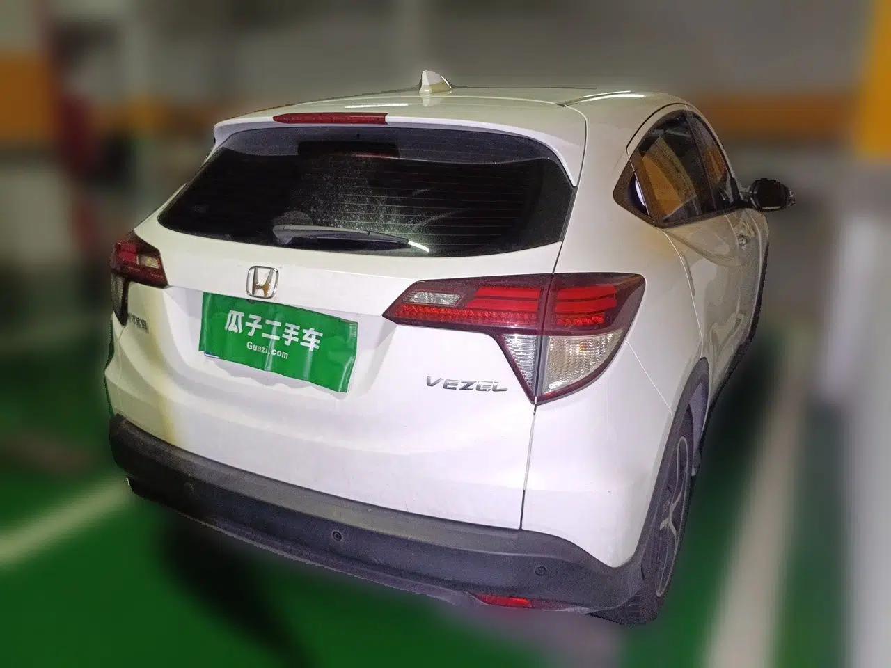 Honda Vezel 2020 1.5L CVT Pioneer Edition — миниатюра 6