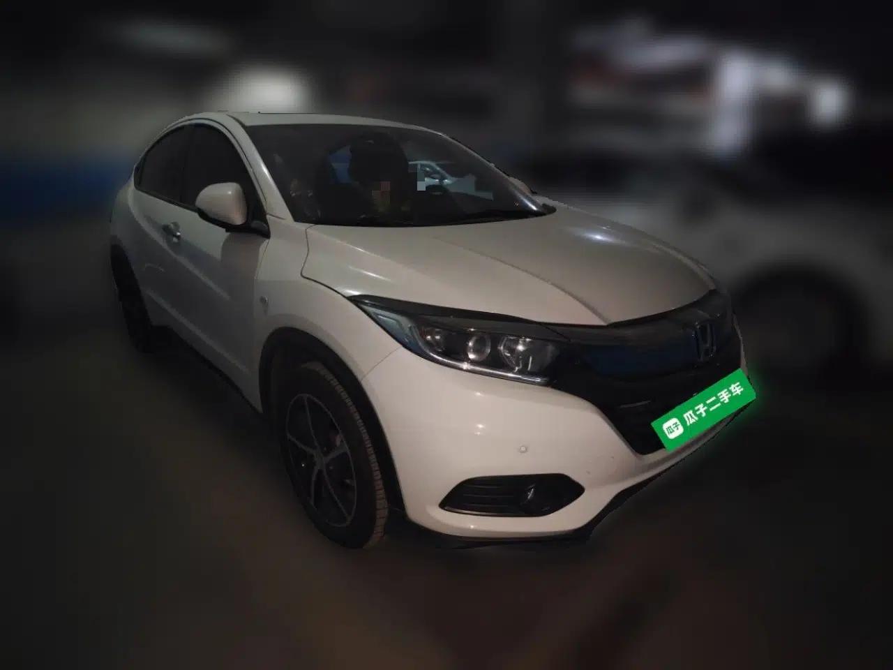 Honda Vezel 2022 1.5L CVT Elite Smart Edition — миниатюра 3