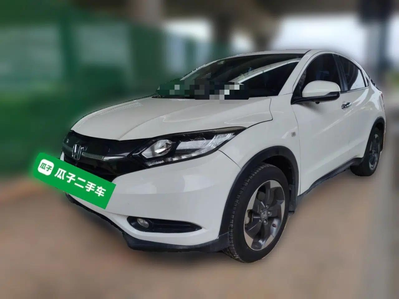 Honda Vezel 2017 1.8L CVT Front-Wheel Drive Pioneer Edition — миниатюра 1