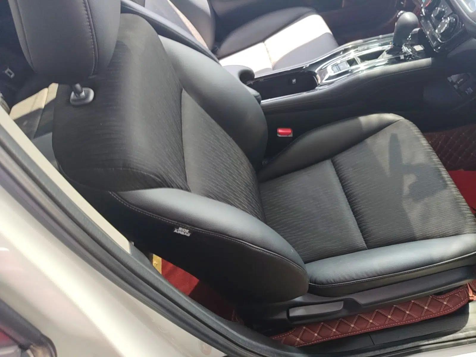 Honda Vezel 2020 1.5L CVT Pioneer Edition — миниатюра 23