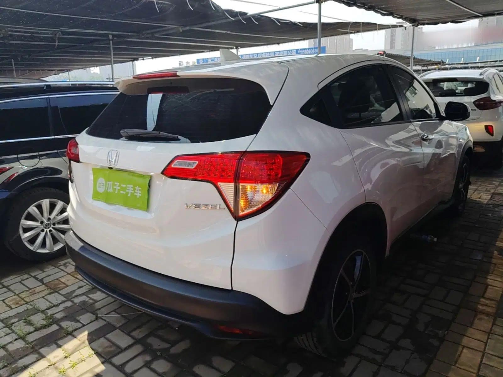 Honda Vezel 2020 1.5L CVT Pioneer Edition — миниатюра 6