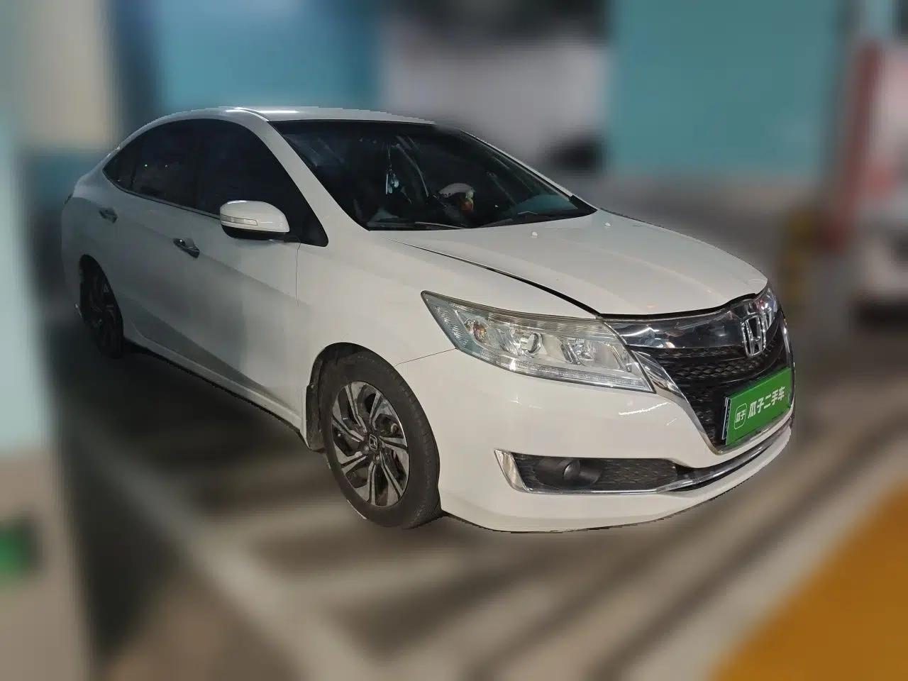 Honda Crider 2016 1.8L CVT Comfort Version — миниатюра 3