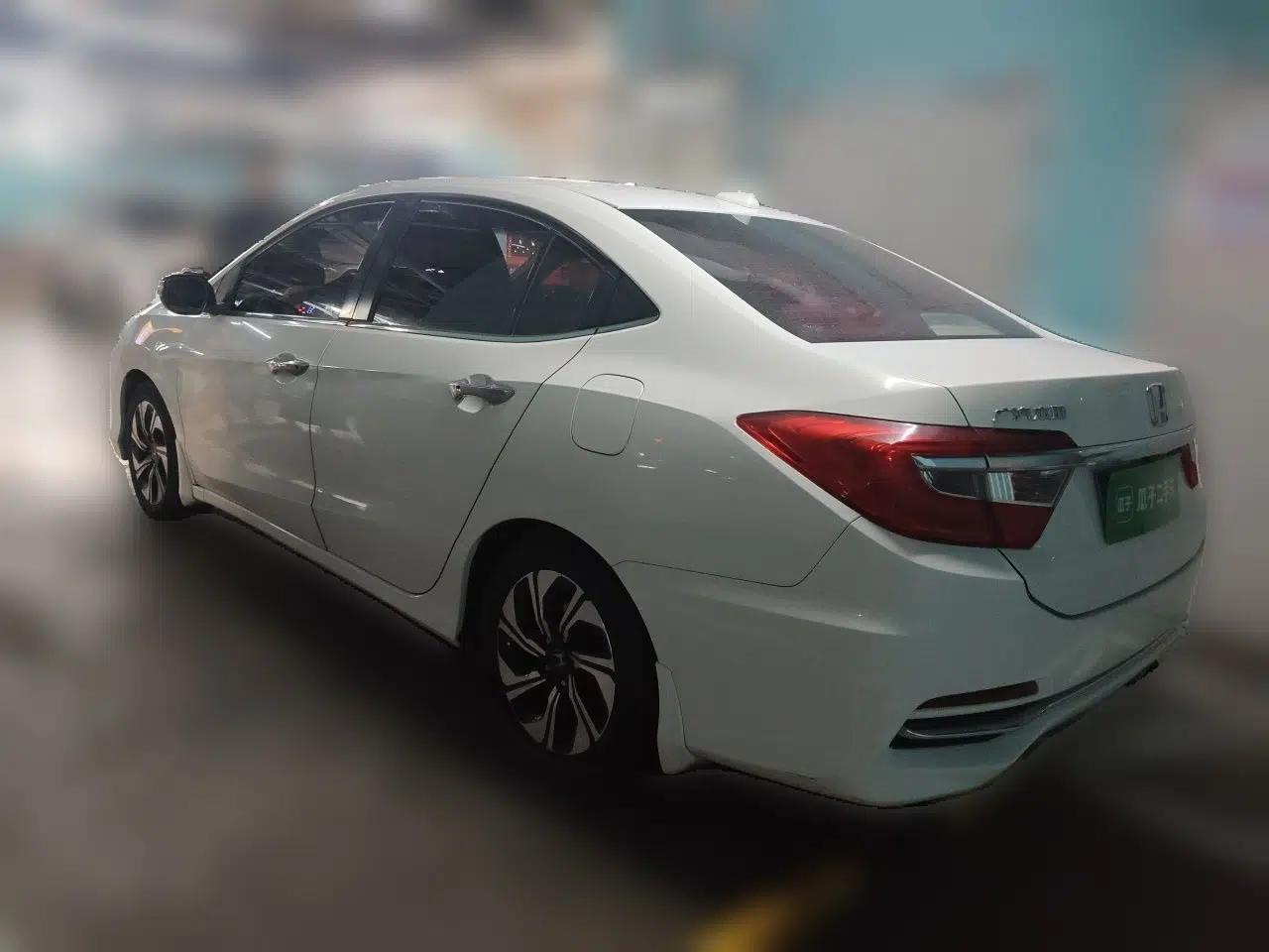 Honda Crider 2016 1.8L CVT Comfort Version — миниатюра 4