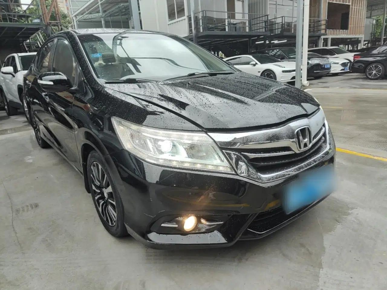 Honda Crider 2015 1.8L automatic comfort version — миниатюра 6