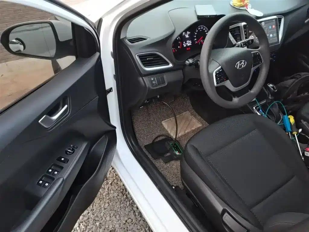 2017 Hyundai Verna RV 1.4L Automatic GLS (China VI Emission Standard) — миниатюра 16