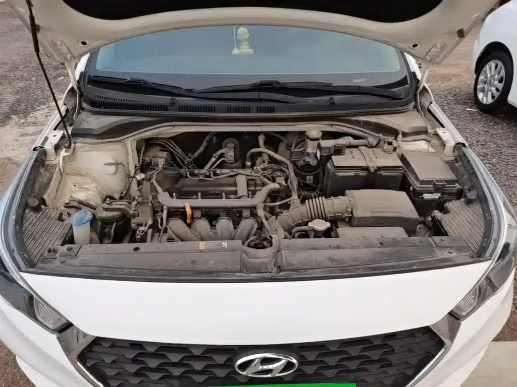 2017 Hyundai Verna RV 1.4L Automatic GLS (China VI Emission Standard) — миниатюра 20
