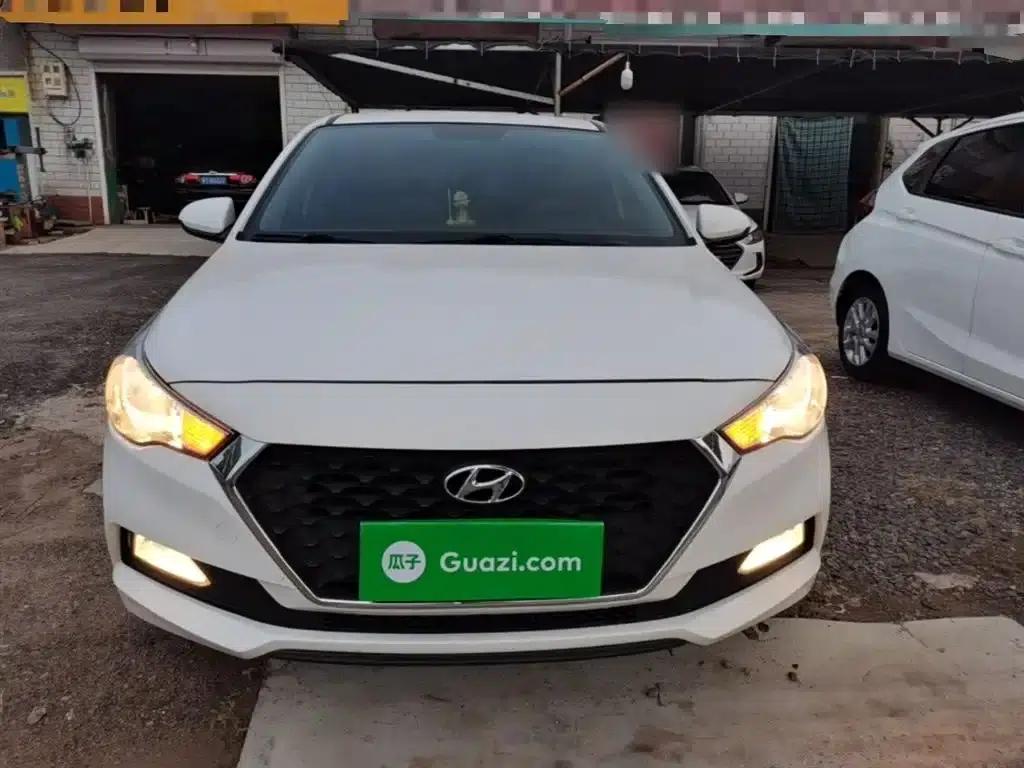 2017 Hyundai Verna RV 1.4L Automatic GLS (China VI Emission Standard) — миниатюра 3