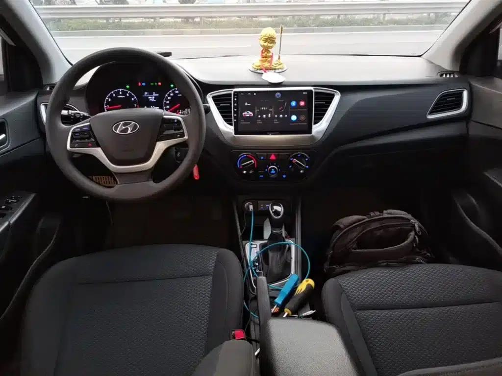 2017 Hyundai Verna RV 1.4L Automatic GLS (China VI Emission Standard) — миниатюра 10