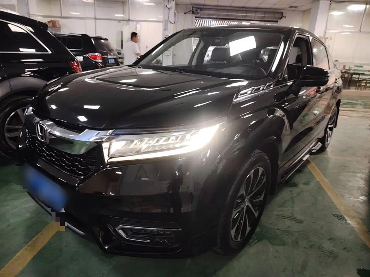 Honda Avancier 2017 240TURBO Two-Wheel Drive Premium Edition — миниатюра 1