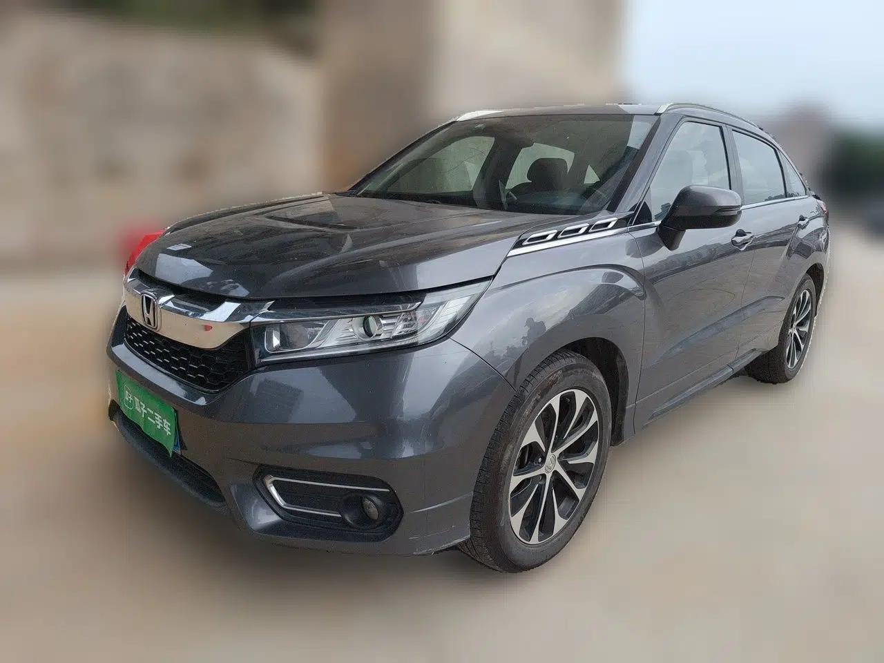 Honda Avancier 2017 240TURBO Two-Wheel Drive Luxury Edition — миниатюра 1
