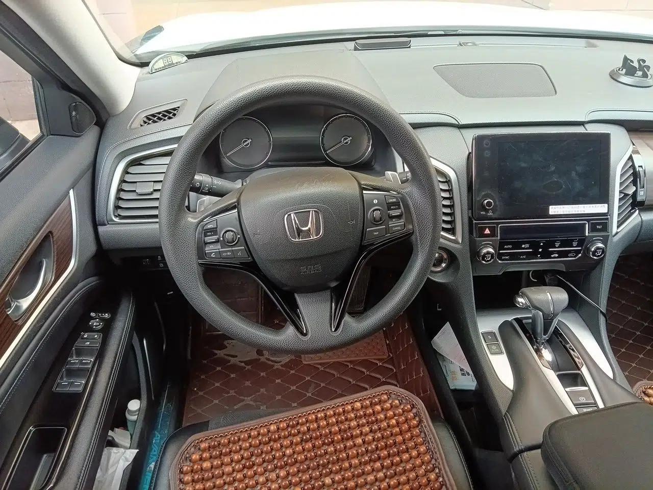 Honda Avancier 2017 240TURBO Two-Wheel Drive Elite Edition — миниатюра 11