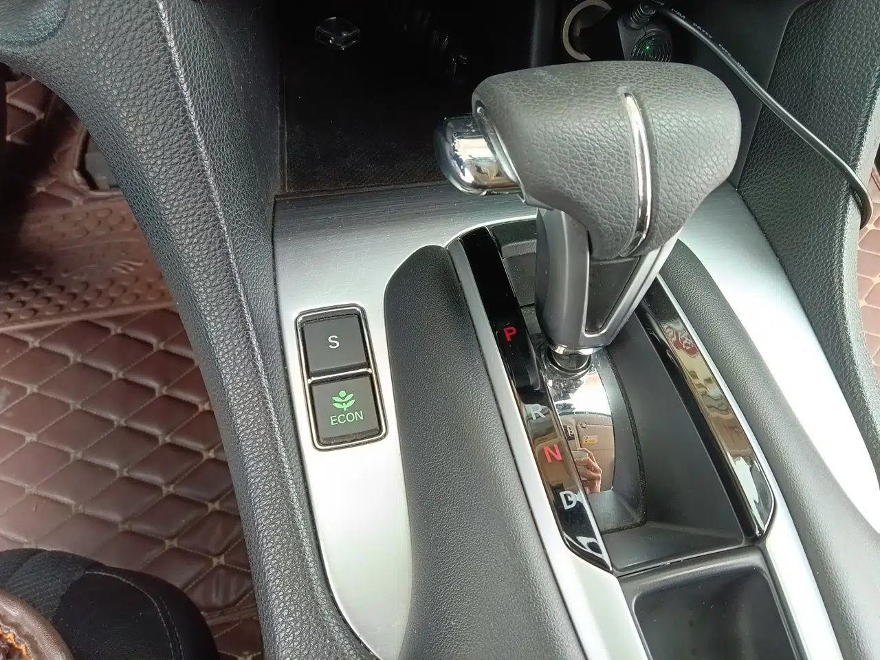 Honda Avancier 2017 240TURBO Two-Wheel Drive Elite Edition — миниатюра 15