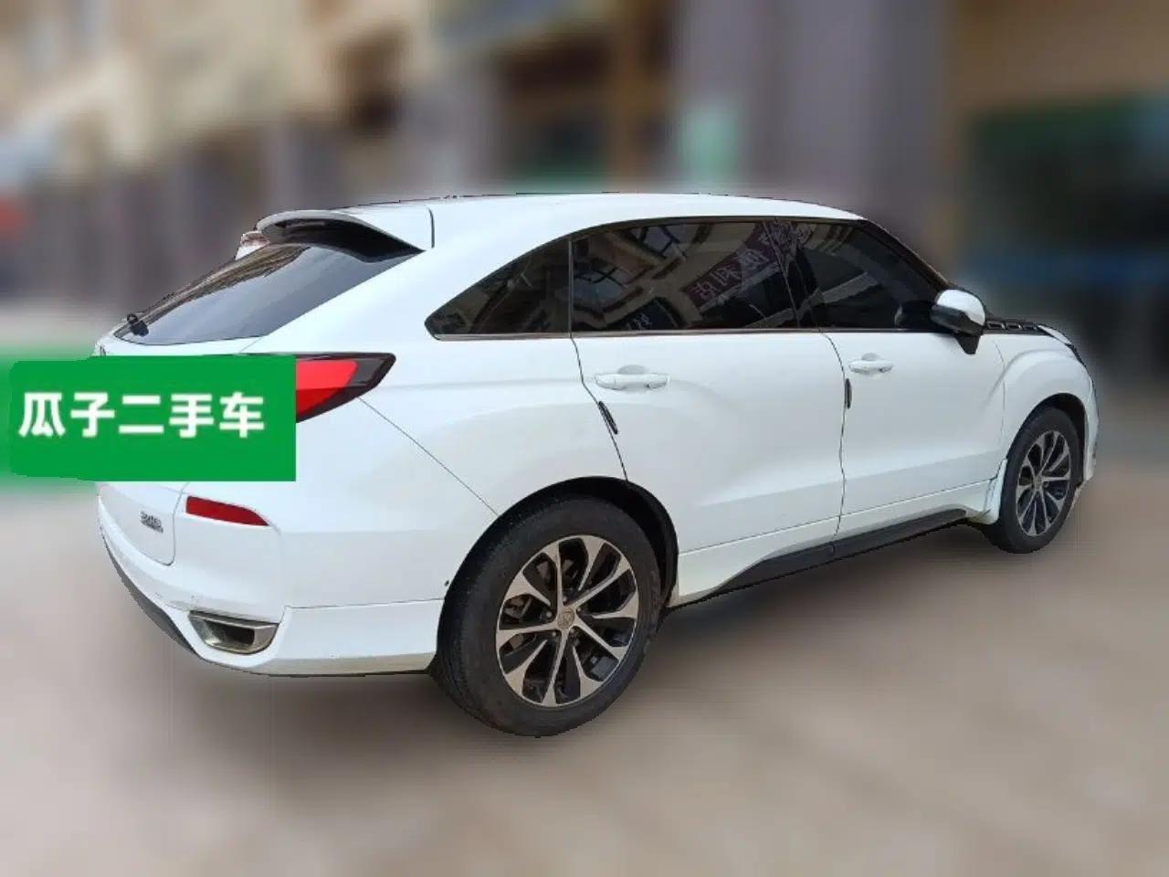 Honda Avancier 2017 240TURBO Two-Wheel Drive Elite Edition — миниатюра 6