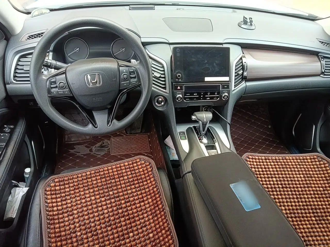Honda Avancier 2017 240TURBO Two-Wheel Drive Elite Edition — миниатюра 10
