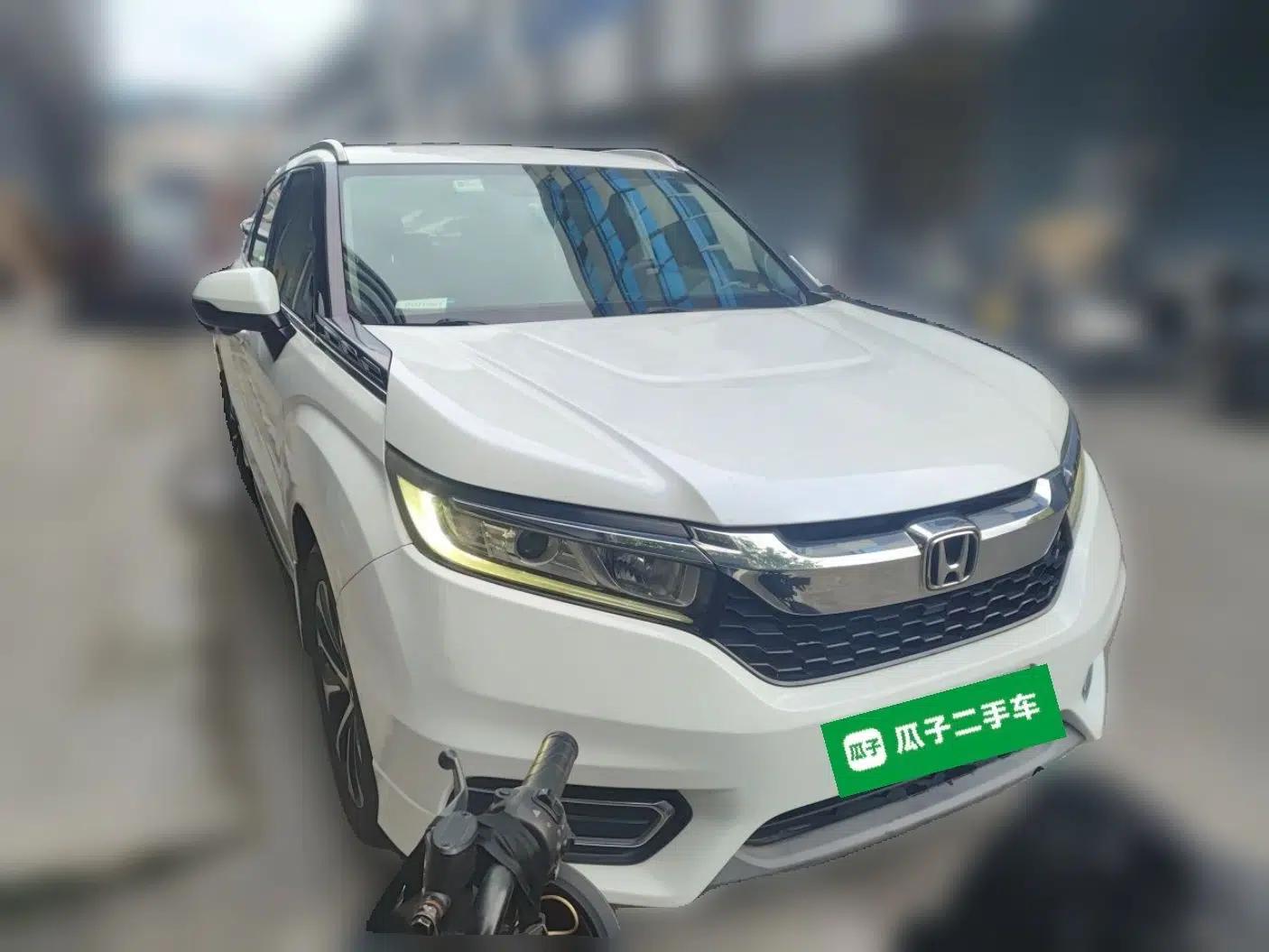 Honda Avancier 2017 240TURBO Two-Wheel Drive Luxury Edition — миниатюра 3