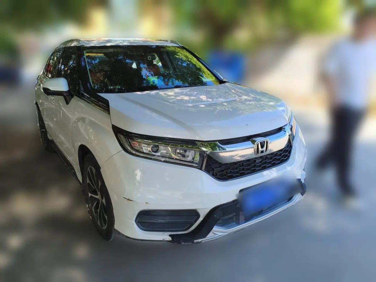 Honda Avancier 2019 240TURBO Two-Wheel Drive Elite Edition — миниатюра 3