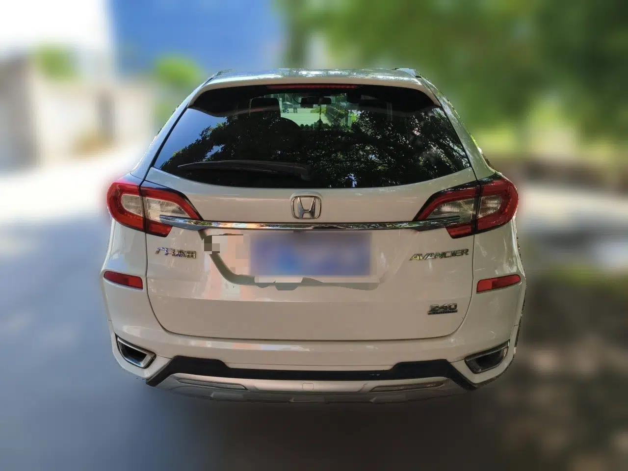 Honda Avancier 2019 240TURBO Two-Wheel Drive Elite Edition — миниатюра 5