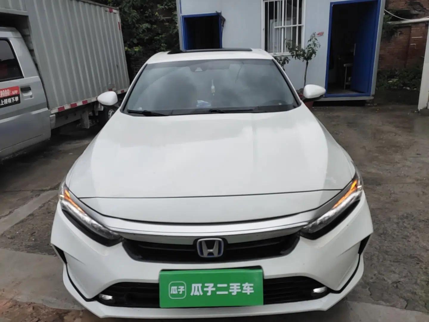 Honda Inspire 2022 Lingpai Hybrid 2.0L Pure Elegant Edition — миниатюра 2