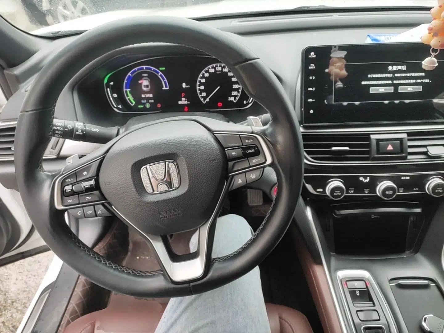 Honda Inspire 2022 Lingpai Hybrid 2.0L Pure Elegant Edition — миниатюра 13