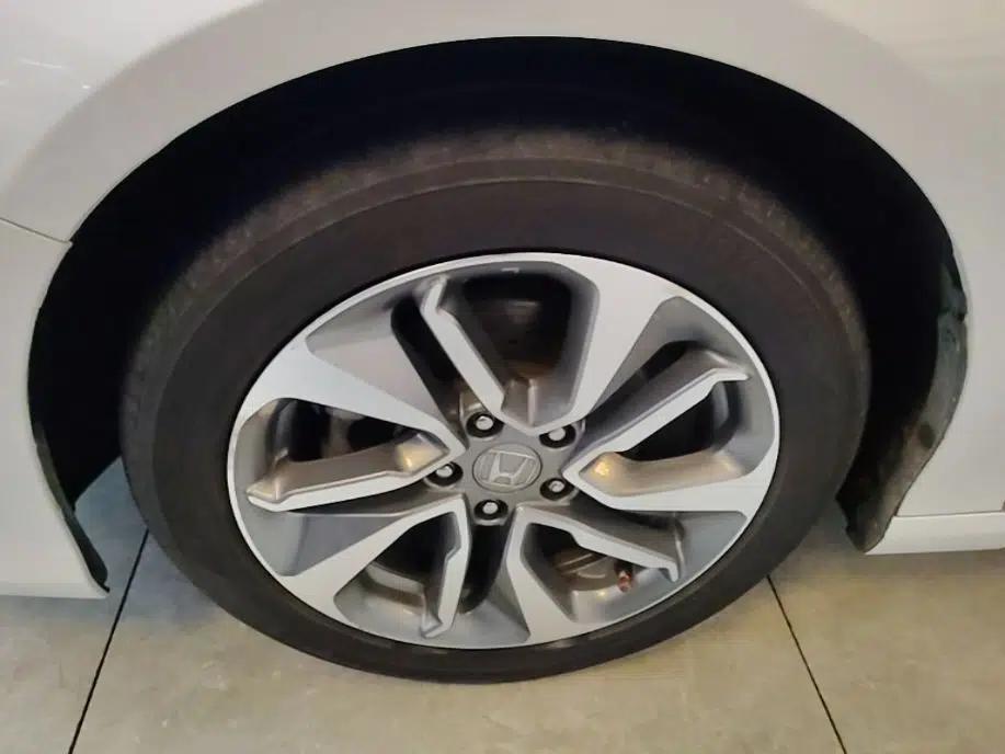 Honda Inspire 2019 260TURBO Jingyue Edition China VI — миниатюра 8