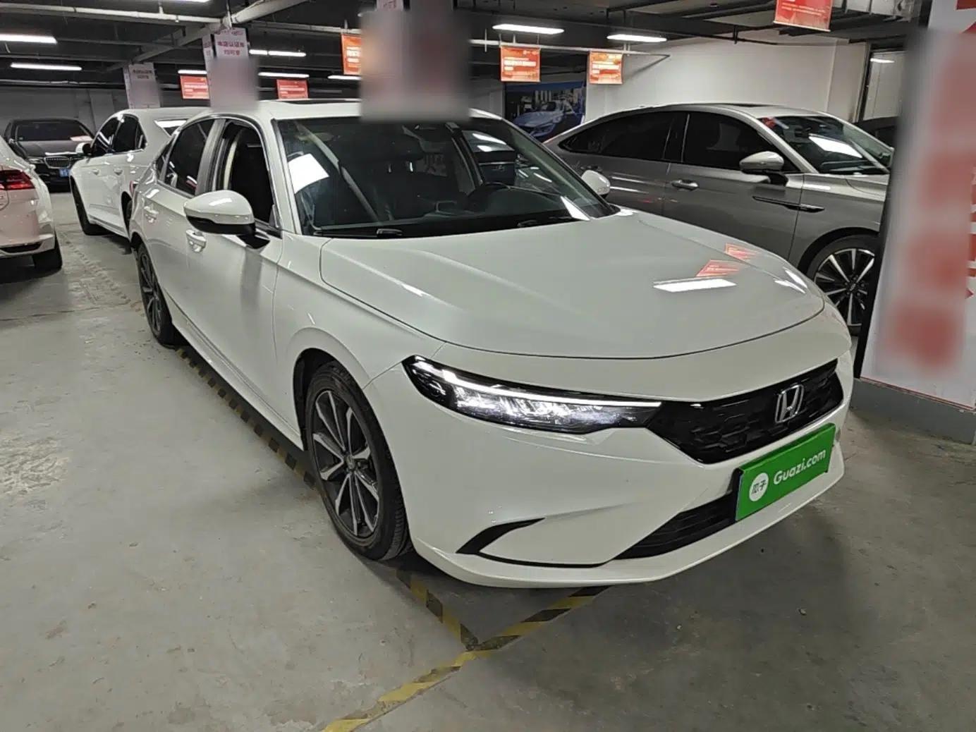 Honda Integra 2023 240TURBO CVT Luxury Edition — миниатюра 3