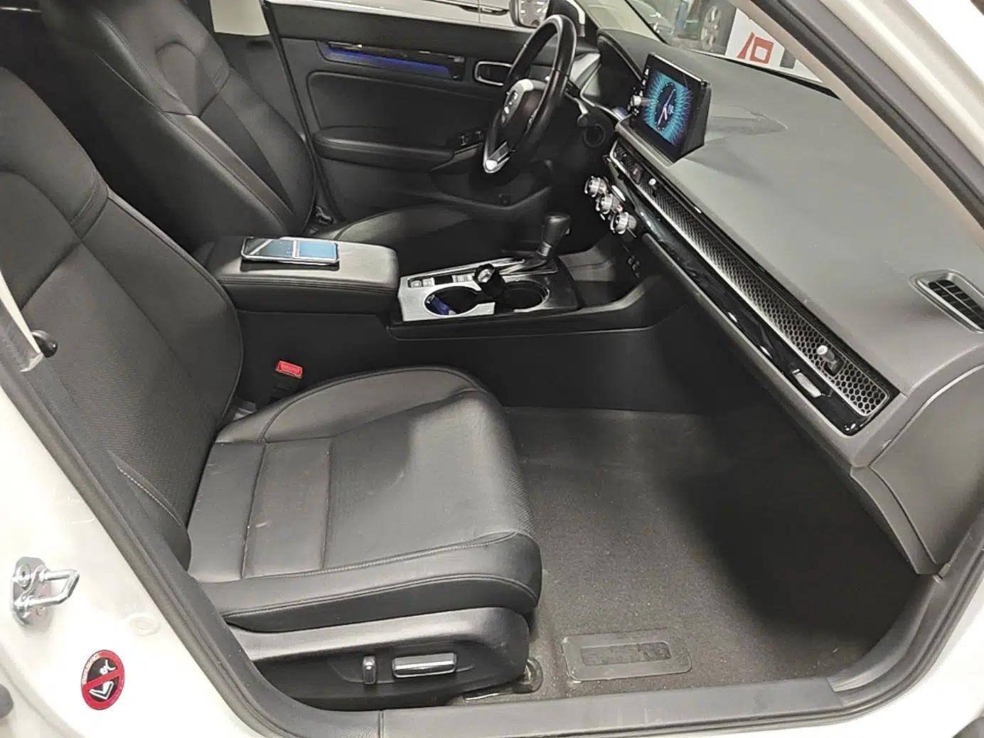 Honda Integra 2023 240TURBO CVT Luxury Edition — миниатюра 23