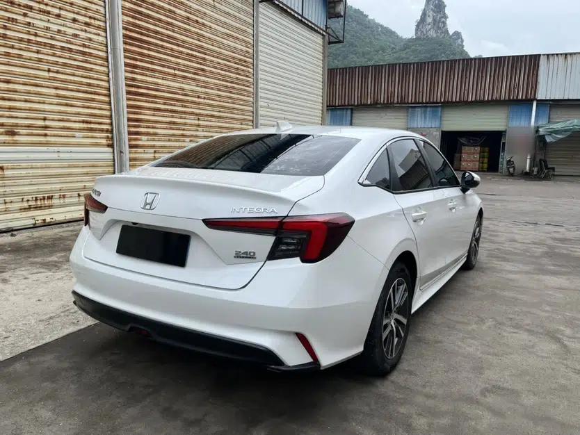 Honda Integra 2022 240TURBO CVT Phantom Night Luxury Edition — миниатюра 6