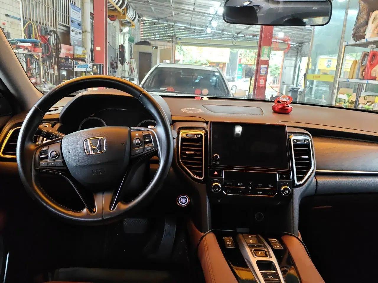Honda UR-V 2020 370TURBO Two-Wheel Drive Luxury Edition — миниатюра 10
