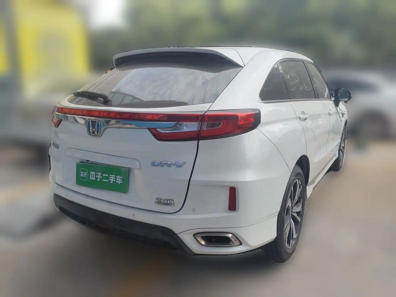Honda UR-V 2017 240TURBO Two-Wheel Drive Luxury Edition China V — миниатюра 6