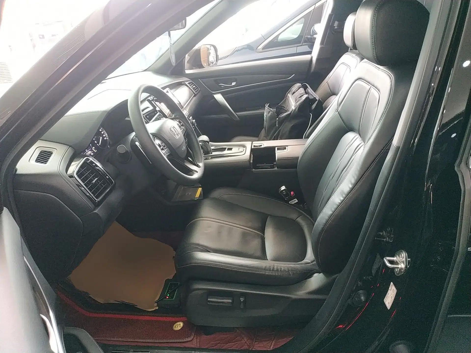 Honda UR-V 2020 240TURBO Two-Wheel Drive Zhiyue Version — миниатюра 17
