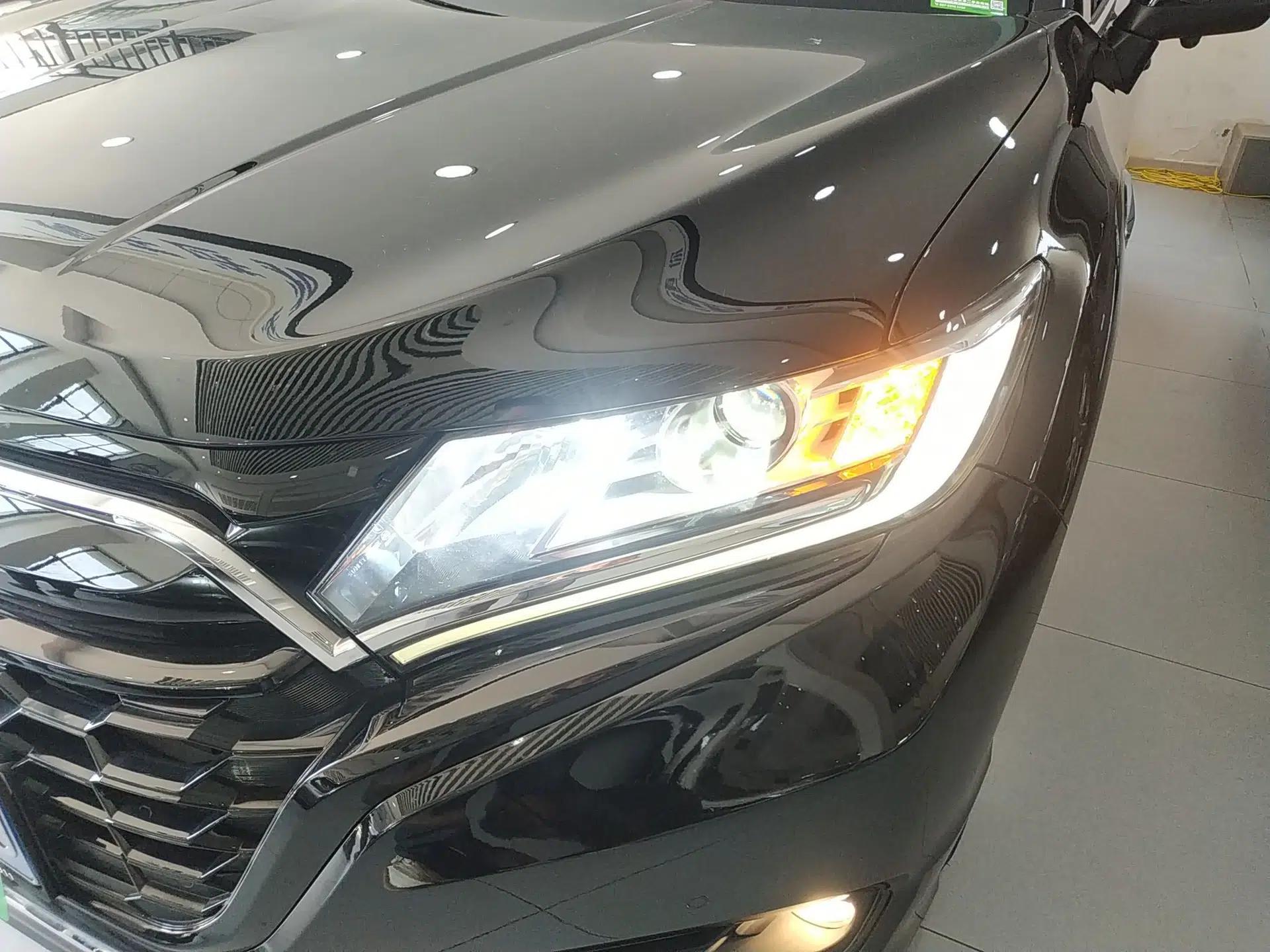 Honda UR-V 2020 240TURBO Two-Wheel Drive Zhiyue Version — миниатюра 5