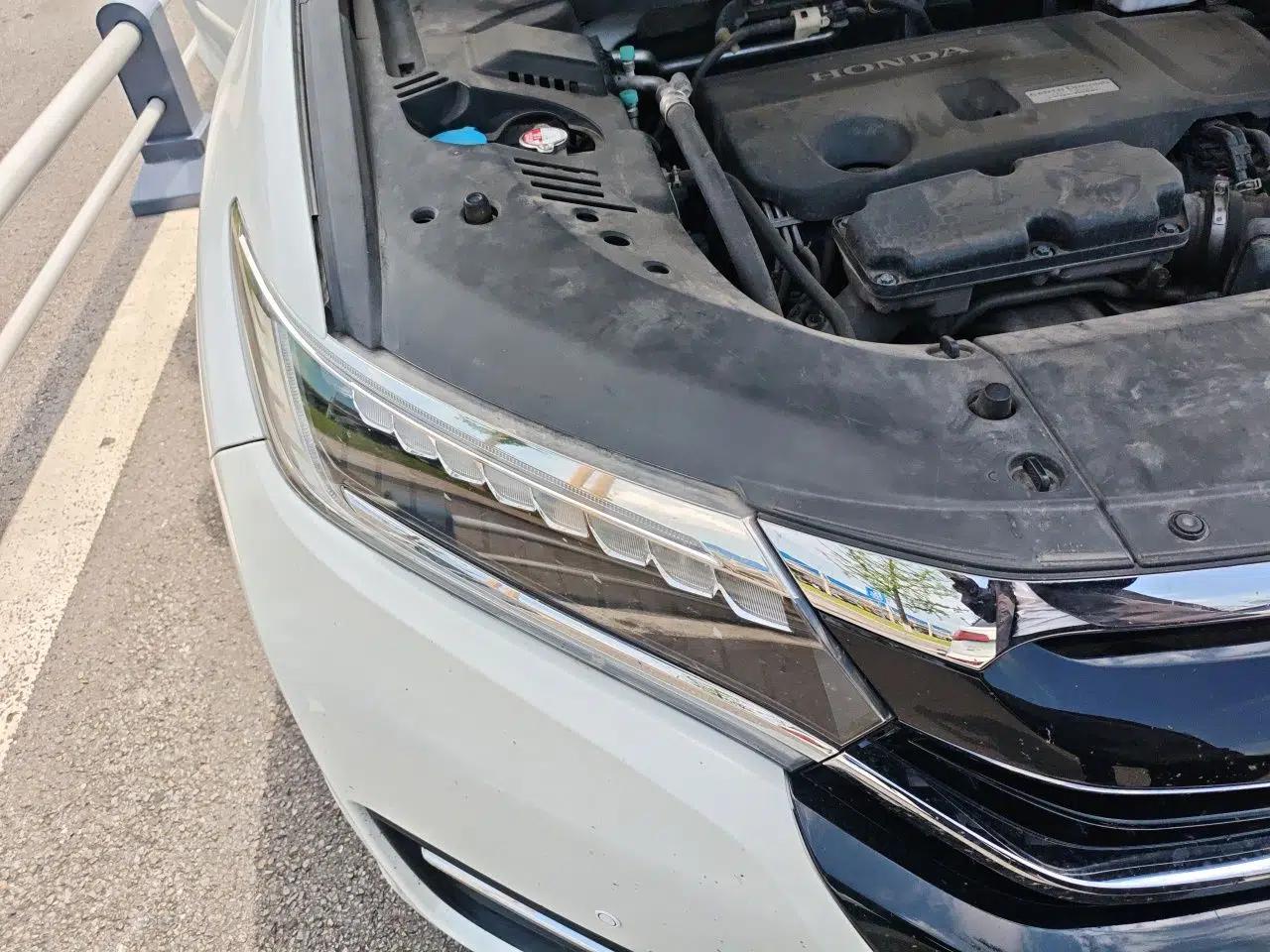 Honda UR-V 2017 370TURBO 2WD Prestige Edition China V — миниатюра 7