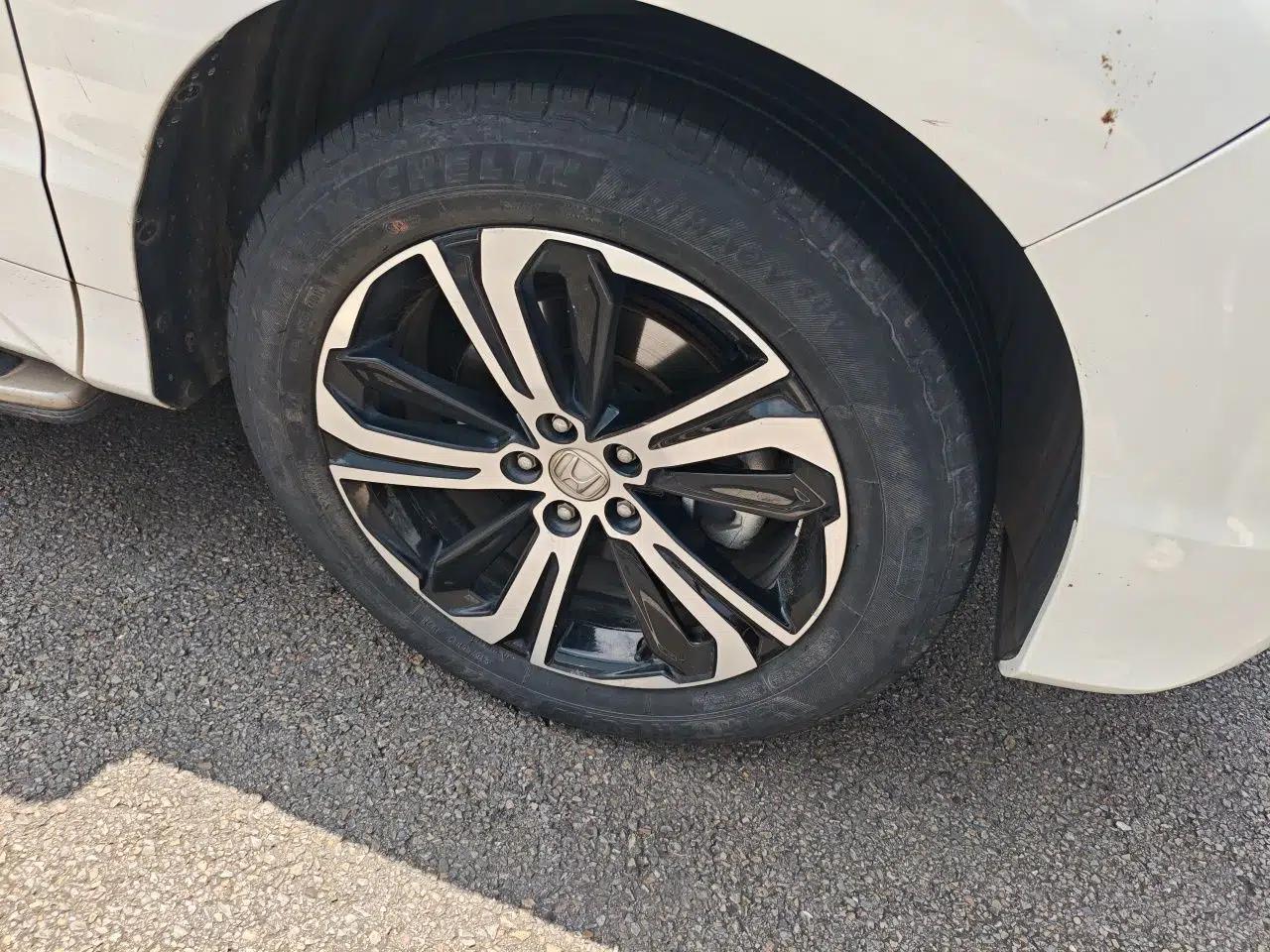 Honda UR-V 2017 370TURBO 2WD Prestige Edition China V — миниатюра 8
