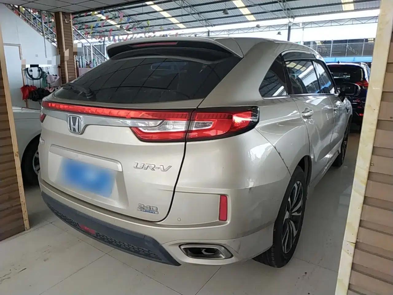 Honda UR-V 2017 240TURBO Two-Wheel Drive Luxury Edition China V — миниатюра 6