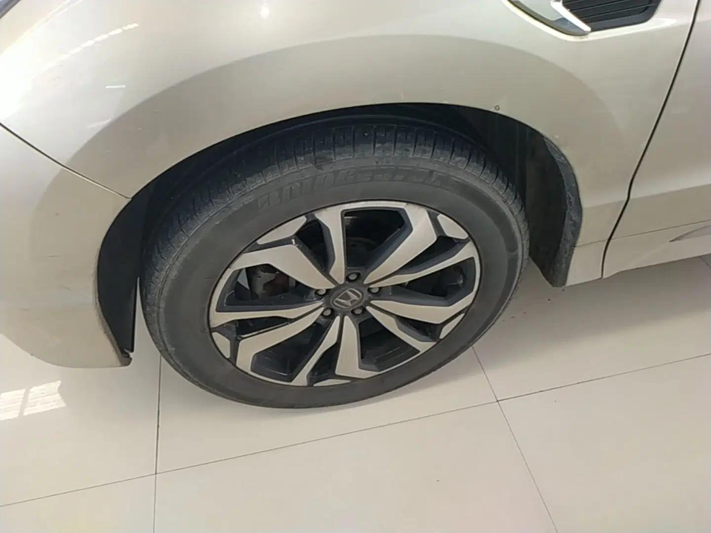 Honda UR-V 2017 240TURBO Two-Wheel Drive Luxury Edition China V — миниатюра 8
