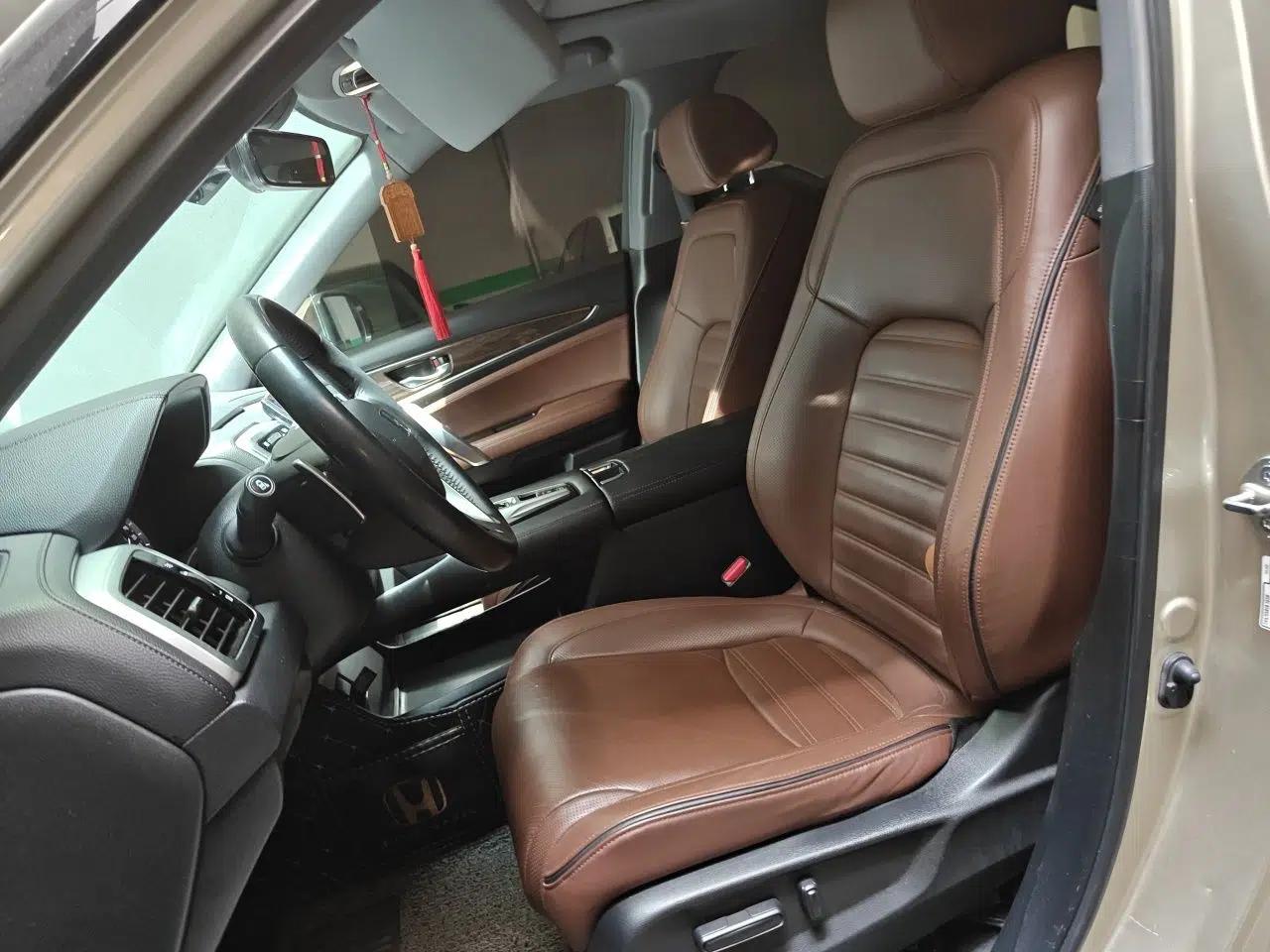 Honda UR-V 2017 370TURBO Four-Wheel Drive Prestige Edition China V — миниатюра 16