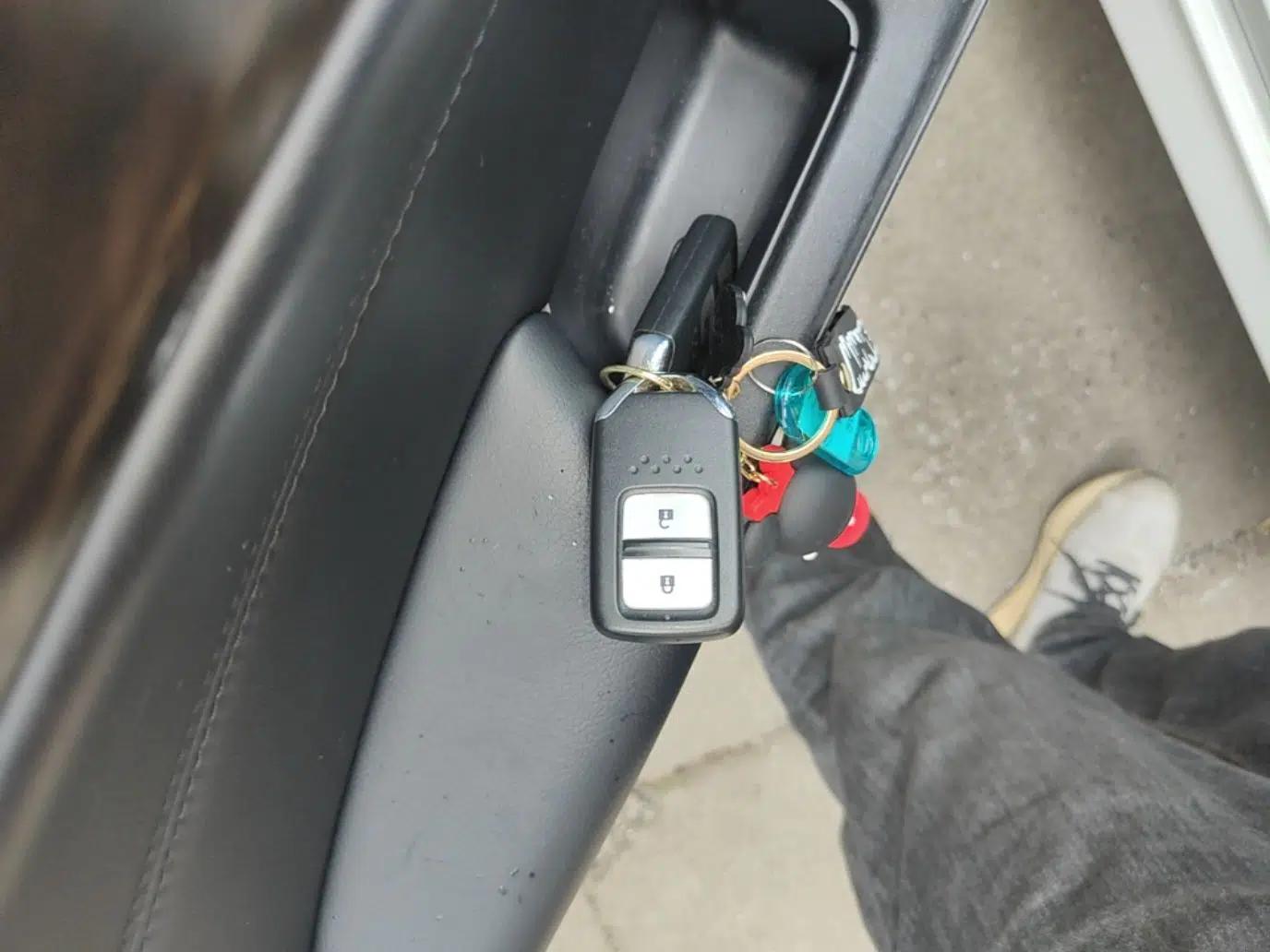 Honda Jade 2017 1.8L automatic Comfort version 5 seats — миниатюра 12