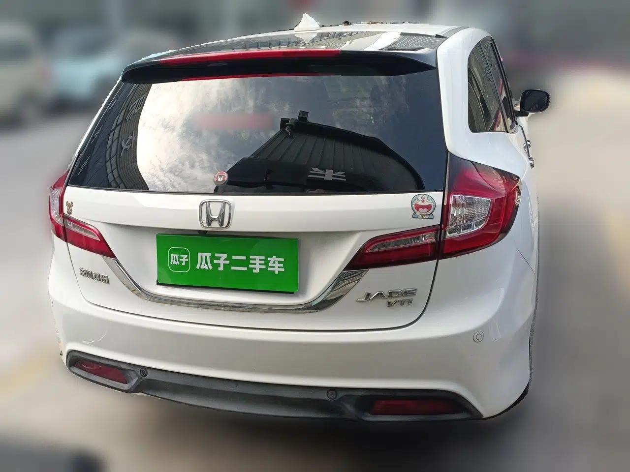 Honda Jade 2013 1.8L CVT Luxury Edition 5 seats — миниатюра 5