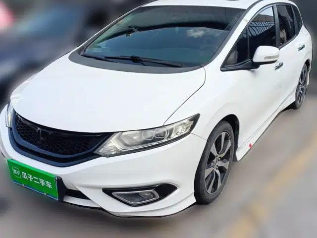 Honda Jade 2013 1.8L CVT Luxury Edition 5 seats