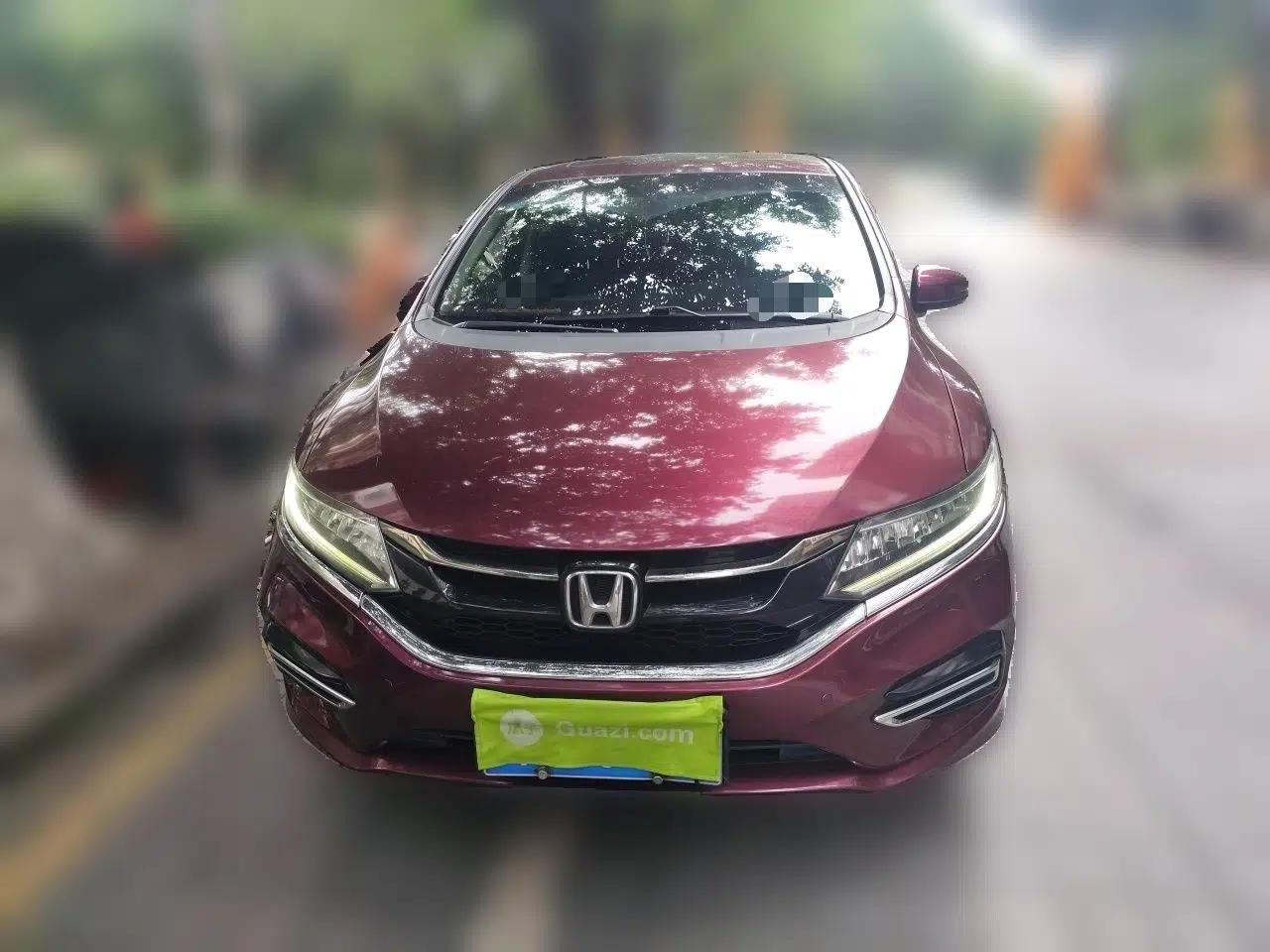 Honda Jade 2017 210 TURBO CVT Luxury Edition 5 Seats — миниатюра 2