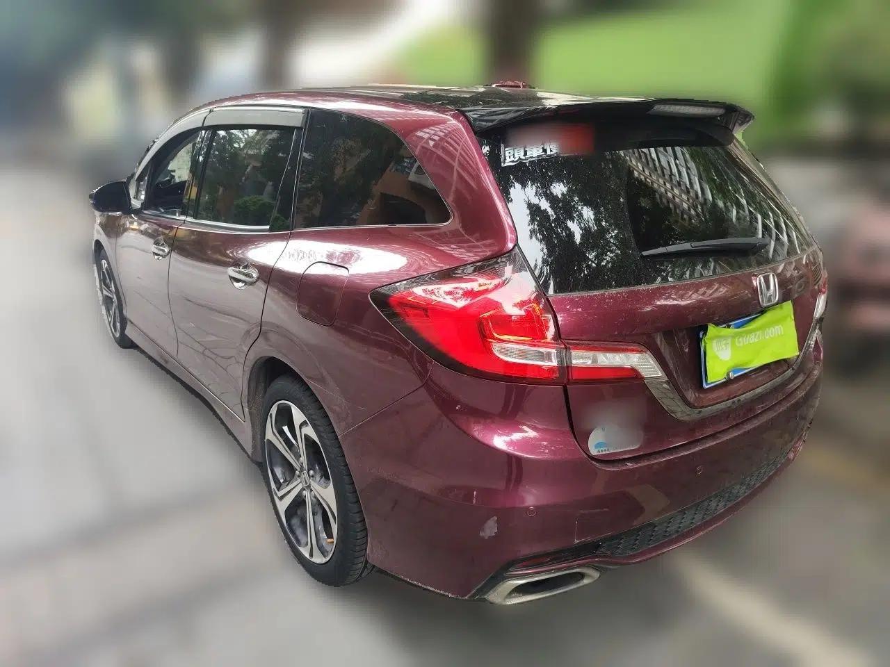 Honda Jade 2017 210 TURBO CVT Luxury Edition 5 Seats — миниатюра 4