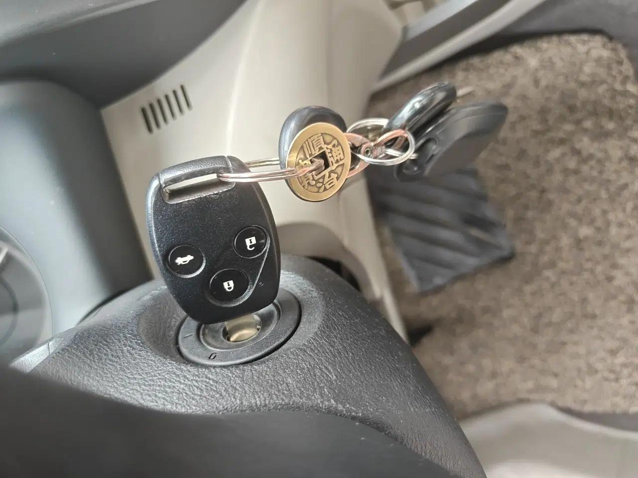 Honda City Classic 2012 1.5L Automatic Elite Edition — миниатюра 9