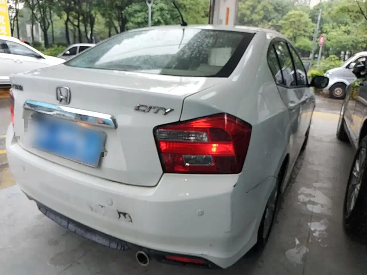 Honda City Classic 2014 Style 1.5L Manual Elite Edition — миниатюра 6