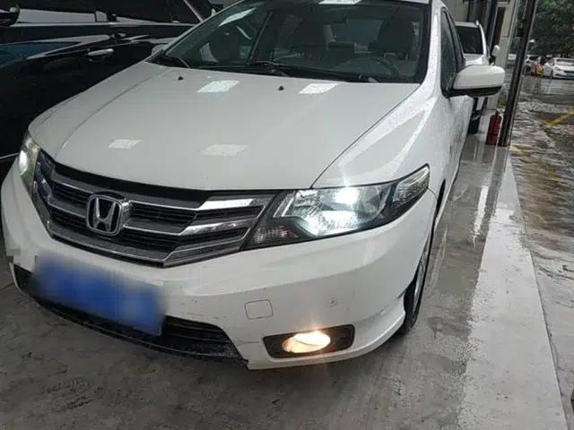 Honda City Classic 2014 Style 1.5L Manual Elite Edition