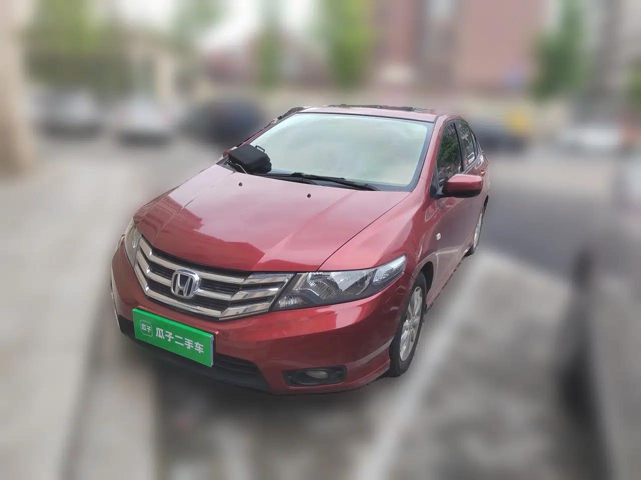 Honda City Classic 2014 Style 1.5L Automatic Elite Edition — миниатюра 1
