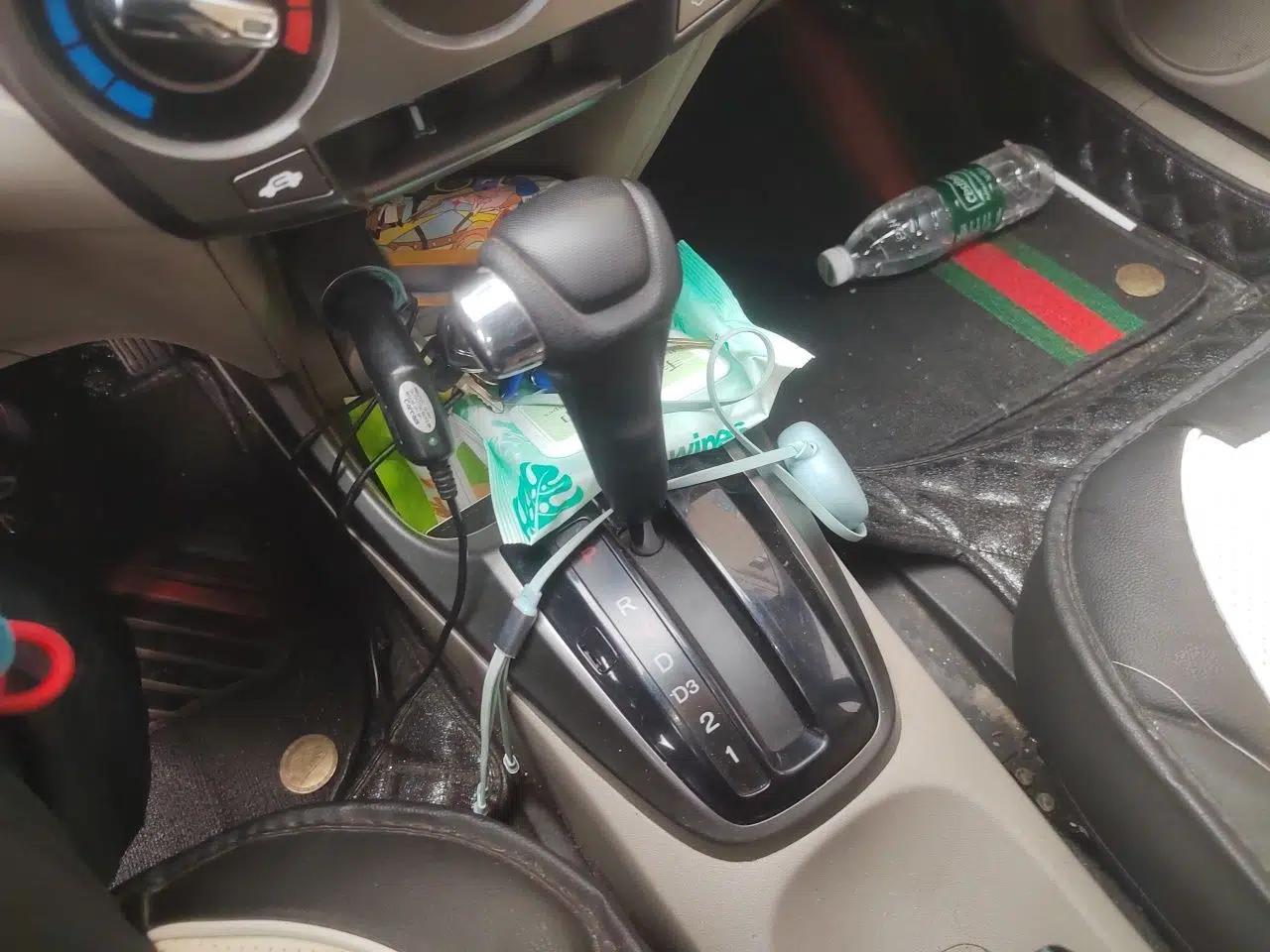 Honda City Classic 2014 Style 1.5L Automatic Elite Edition — миниатюра 15