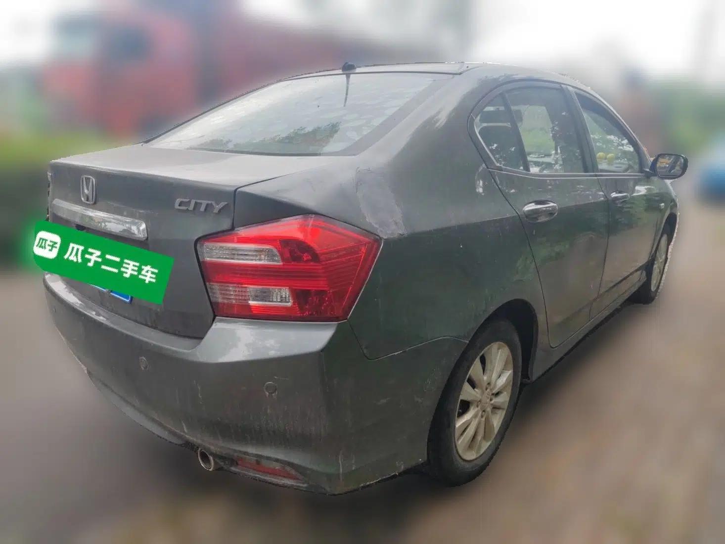Honda City Classic 2012 1.5L manual Elite Edition — миниатюра 6