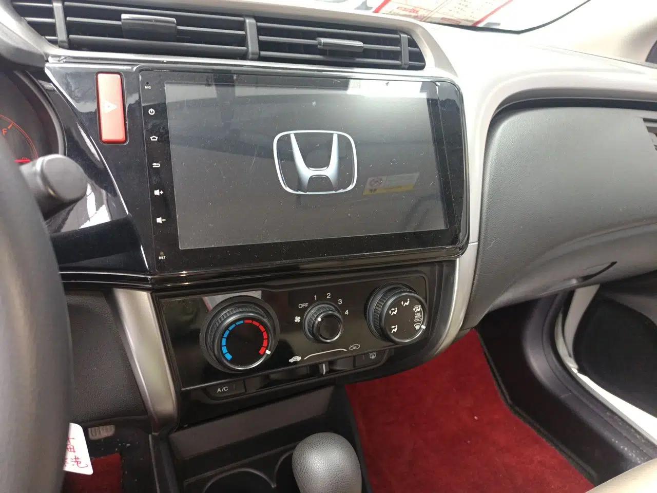 Honda City 2015 1.5L CVT Comfort Version — миниатюра 14